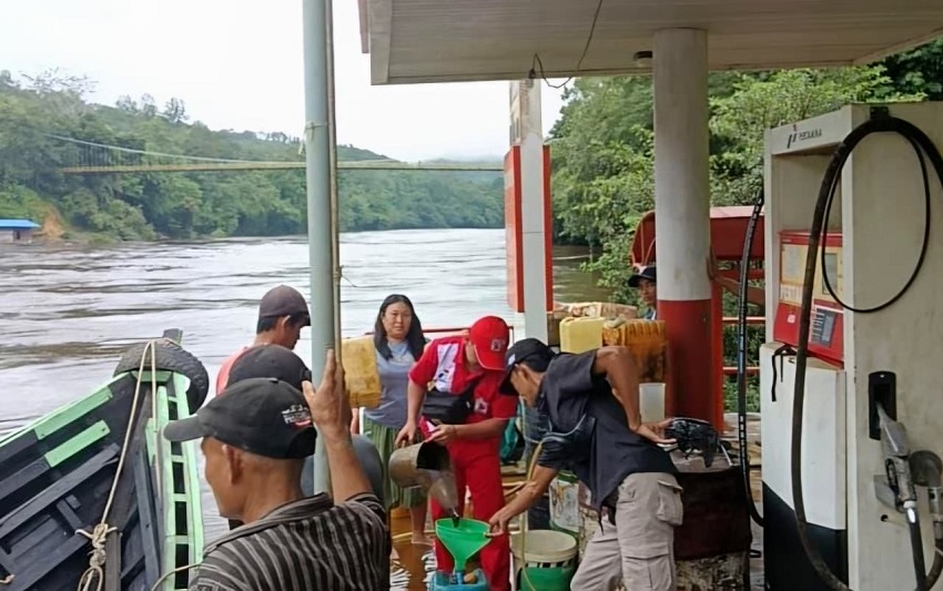 Pertamina Pastikan Pasokan LPG 3 Kg dan BBM di Ambalau Kabupaten Sintang Tetap Aman